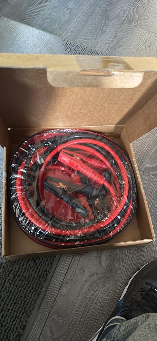 Vehicles Greater Manchester Wigan - Photos for Car jump leads