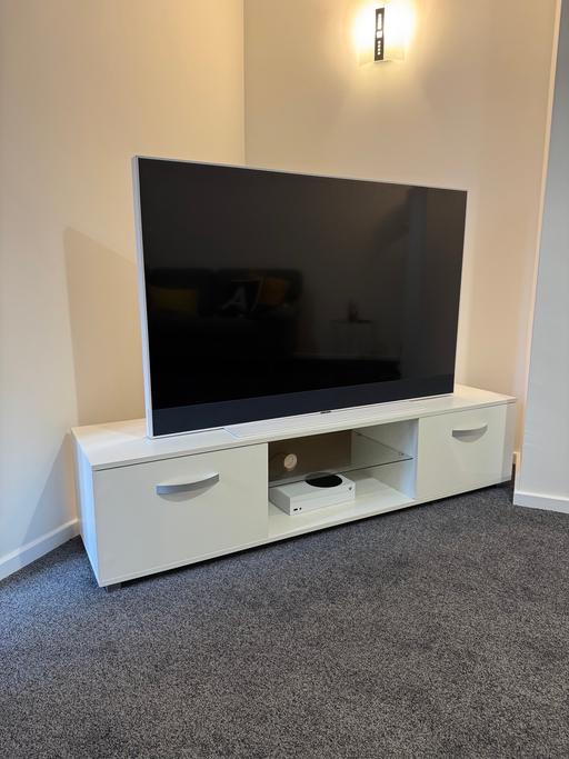 Buy & Sell Staffordshire Cannock Chase - Photos for Tv unit