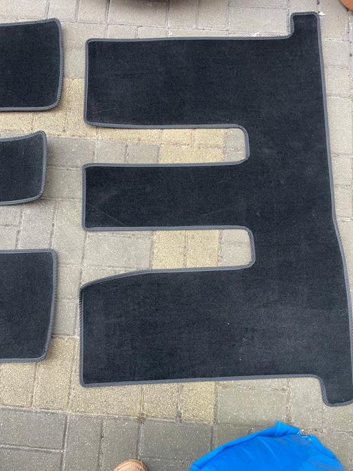 Vehicles West Midlands Wolverhampton - Photos for T6 caravelle front and back mats