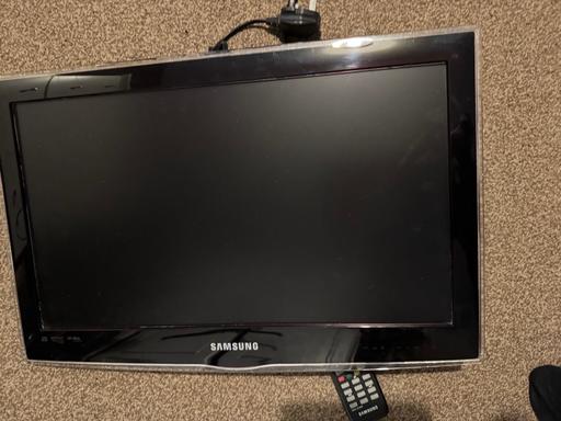 Buy & Sell West London Little Venice - W9 - Photos for Samsung Tv,22 Inch,with bracket