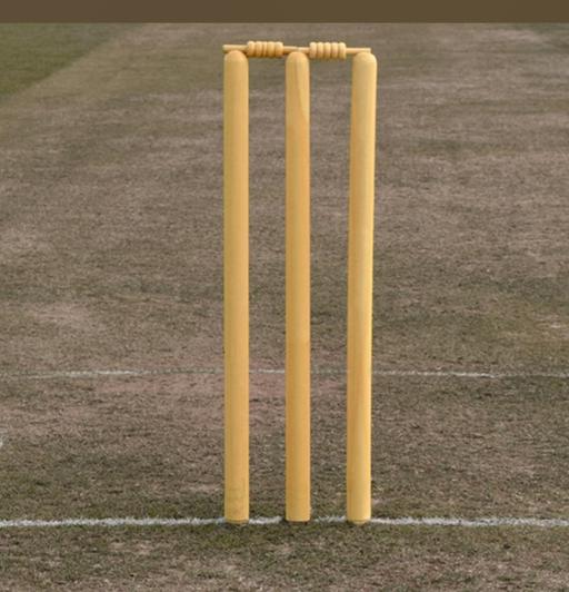 Buy & Sell East London Leyton - E15 - Photos for Cricket Stumps with Bails.