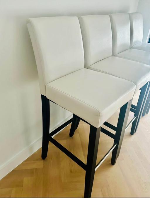 Buy & Sell Barnet - Photos for Breakfast bar chairs x4