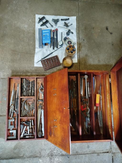 Buy & Sell Dosthill Tamworth - Photos for VINTAGE ENGINEERING TOOLS IN WOOD CASE