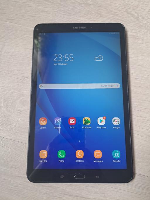 Buy & Sell West Yorkshire Wakefield - Photos for Samsung Galaxy SM- T585 10.1 Tablet