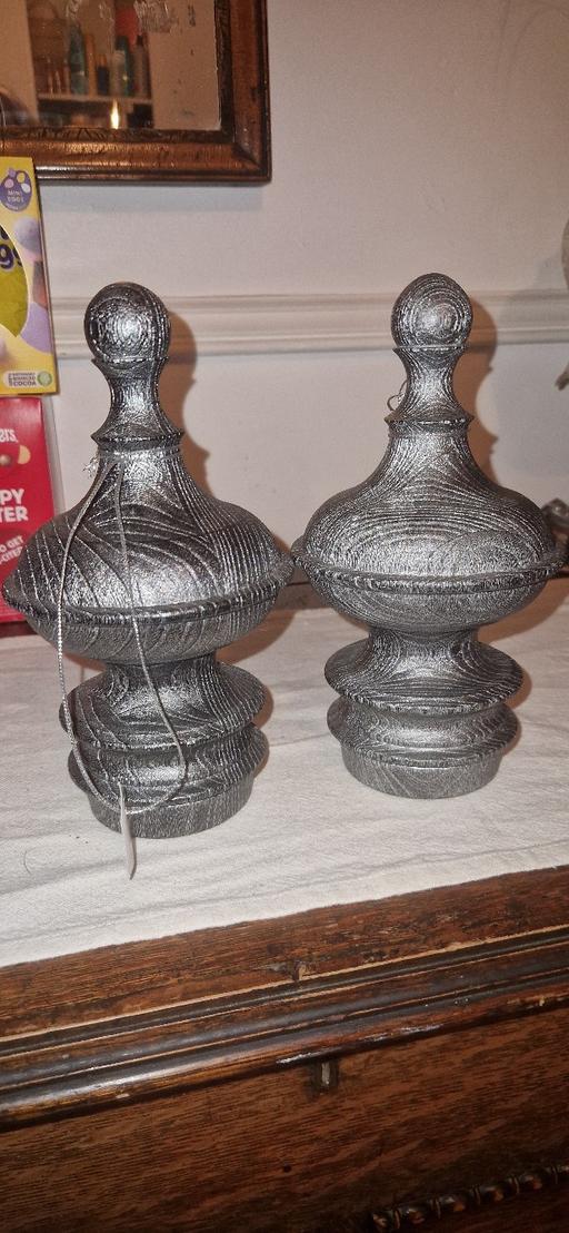 Buy & Sell Cofton Hackett Bromsgrove - Photos for Silver Curtain Pole Ends Or Fence Post Topper