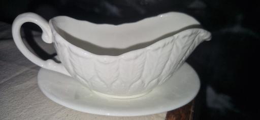 Buy & Sell Cofton Hackett Bromsgrove - Photos for Staffordshire Surrey Collection Gravy Boat