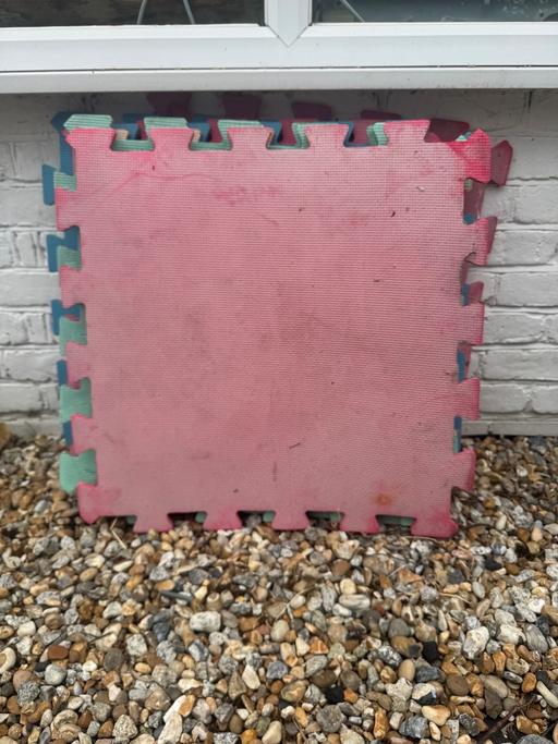 Buy & Sell East London Havering - Photos for Large plastic puzzle mat