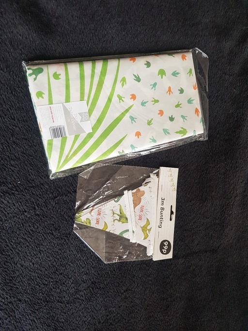 Classes South Yorkshire Sheffield - Photos for dinasour party items
