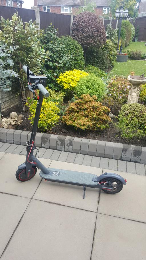Buy & Sell West Midlands Dudley - Photos for 2 x aovo pro m365 electric scooters