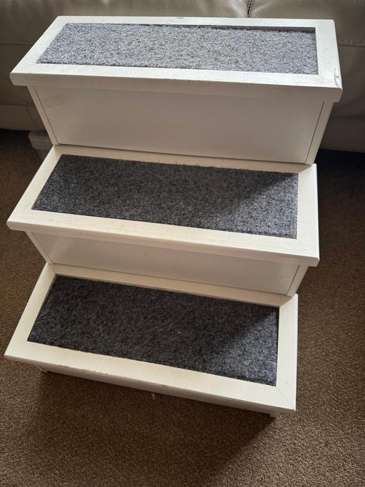 Buy & Sell West Midlands Wolverhampton - Photos for Dog steps solid wood with storage £12