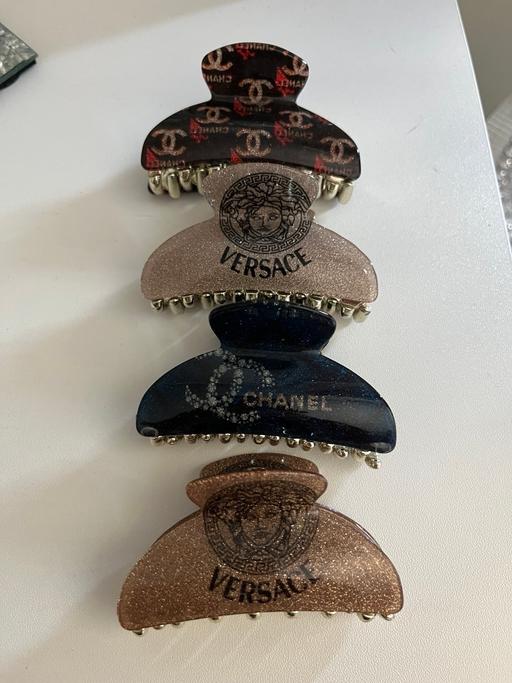 Buy & Sell Lancashire Lancaster - Photos for 4 girls hair clips new