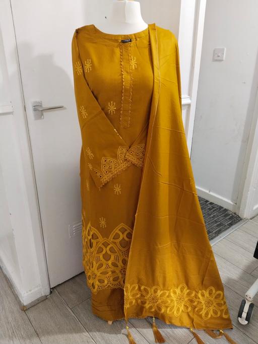 Buy & Sell Lees Oldham - Photos for women dress