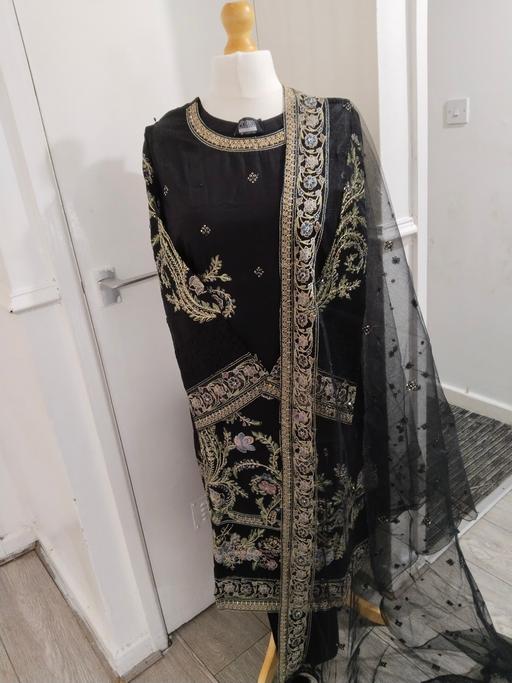 Buy & Sell Lees Oldham - Photos for women dress