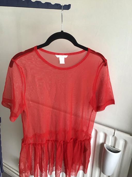 Buy & Sell Surrey Reigate and Banstead - Photos for Sheer Red Top