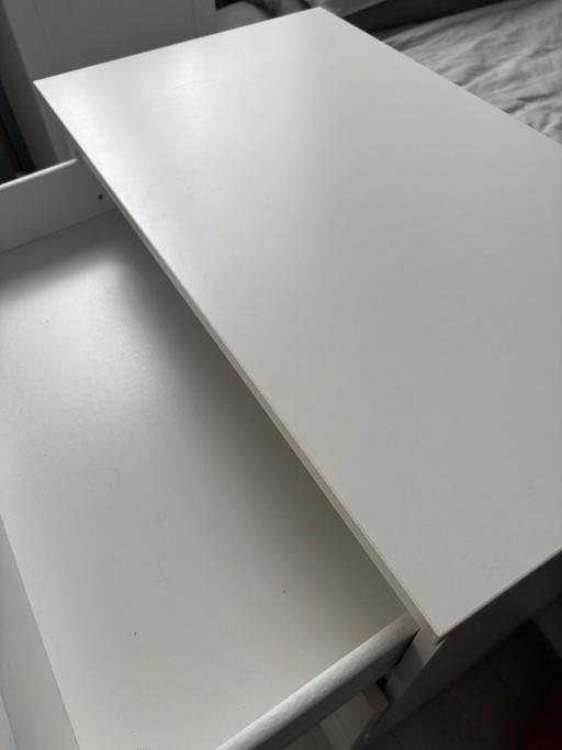 Buy & Sell North London Shoreditch - North London - Photos for Malm 3 drawer low chest