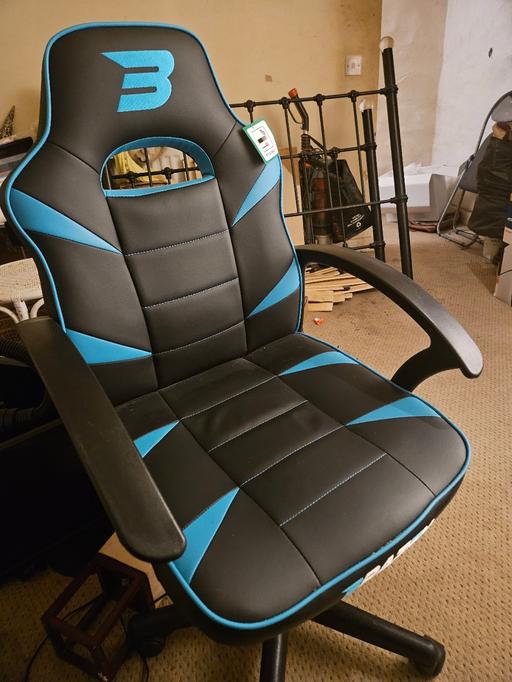 Vehicles Lancashire Rossendale - Photos for brazen leather gaming chair