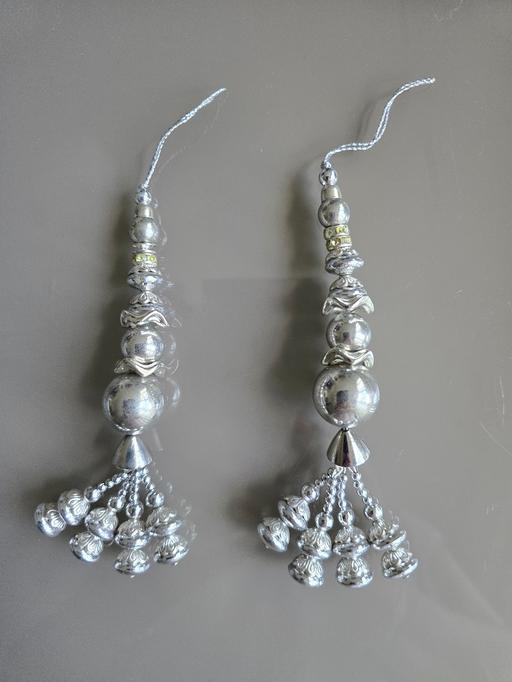 Buy & Sell West Midlands Sandwell - Photos for 2 silver Christmas 🎄 decorations