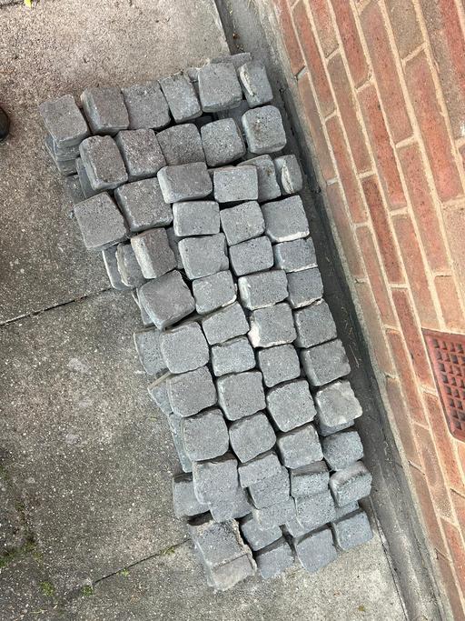 Buy & Sell West Midlands Dudley - Photos for Carpet stones