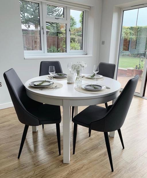 Buy & Sell Staffordshire Lichfield - Photos for 4 Seat Dining Table and Chairs Grey