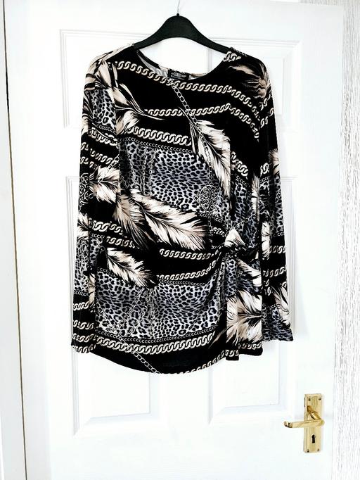 Buy & Sell South Yorkshire Doncaster - Photos for Lovely top, size 16/18.. like new