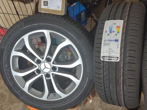 Vehicles North Yorkshire Redcar and Cleveland - Photos for Mercedes Diamond Cut Alloys
