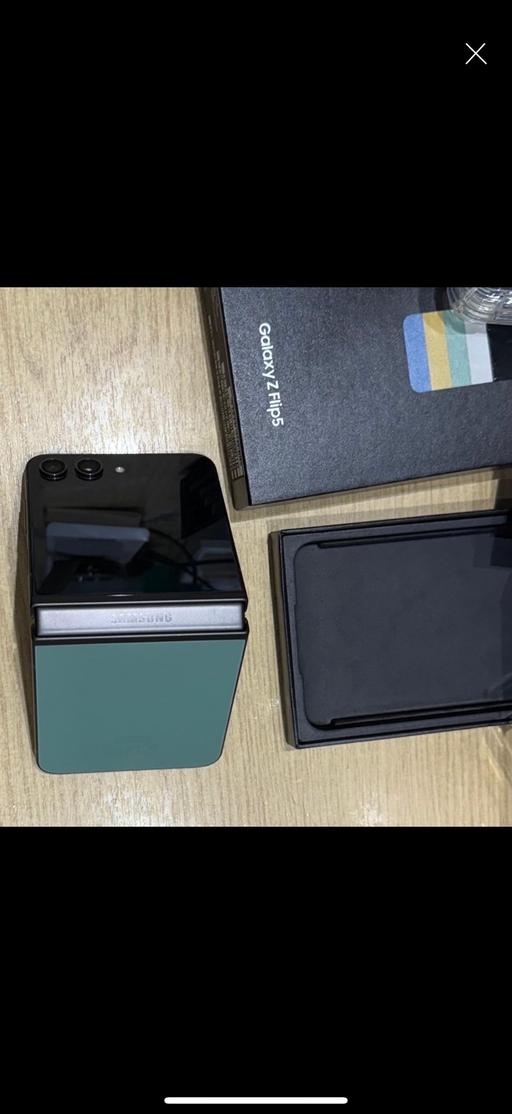 Buy & Sell West Yorkshire Wakefield - Photos for Samsung flip5 512gb+Samsung watch 6 classic