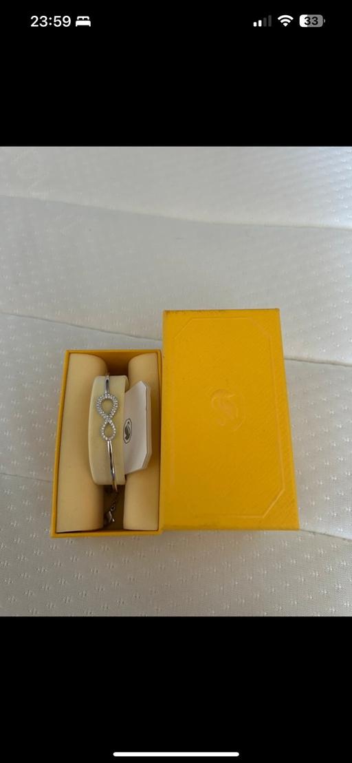 Buy & Sell Hindley Industrial Estate Wigan - Photos for Swarovski infinity braclet