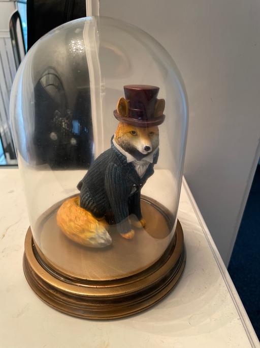 Buy & Sell Sutton Manor Saint Helens - Photos for Fox in dome ornament home decor