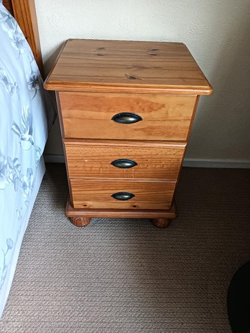 Buy & Sell West Midlands Dudley - Photos for bedside table
