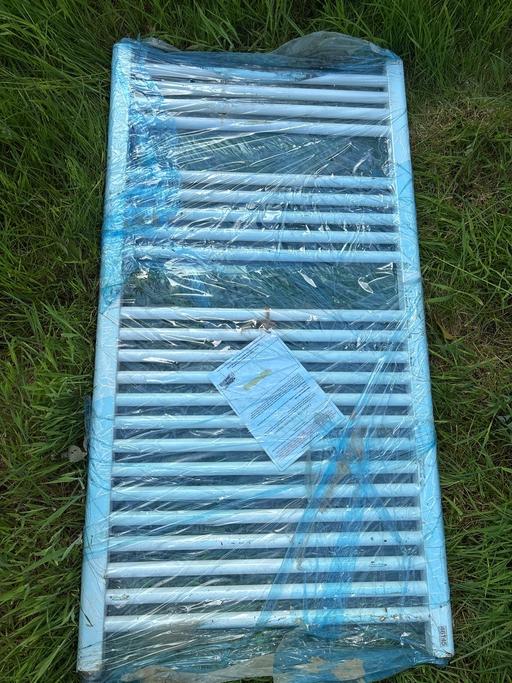 Buy & Sell Bedfordshire Central Bedfordshire - Photos for Towel Warmer 1m