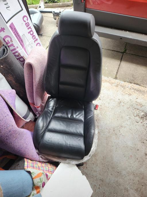 Vehicles West Midlands Walsall - Photos for Audi TT seats