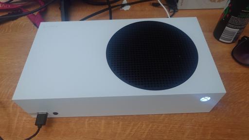 Buy & Sell North London Enfield - Photos for Xbox Series S 512GB + 1GB external storage
