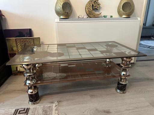 Buy & Sell North London Enfield - Photos for Coffee table