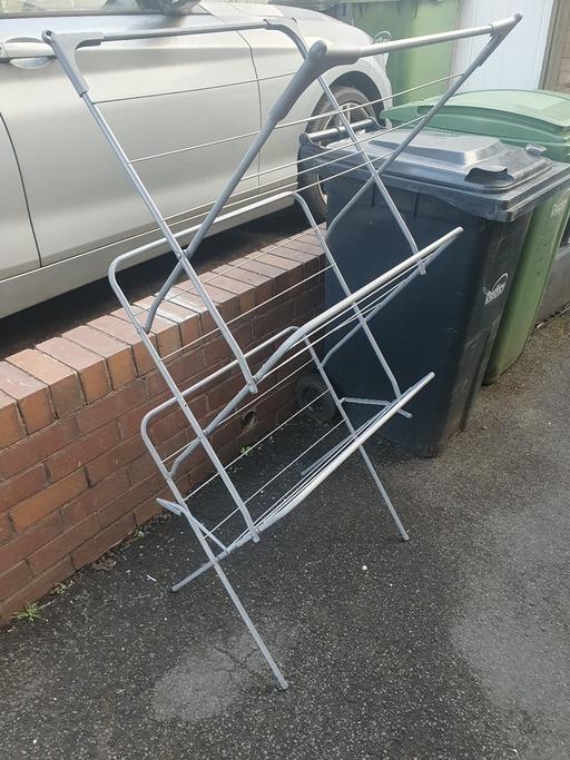 Buy & Sell Pensnett Dudley - Photos for Grey Metal Clothes Airer , Decent Condition,