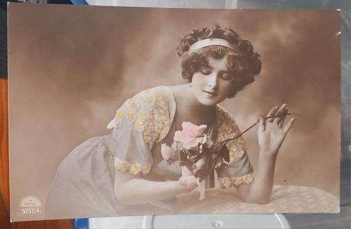 Buy & Sell Thatto Heath Saint Helens - Photos for Beautiful edwardian photo of lady postcard