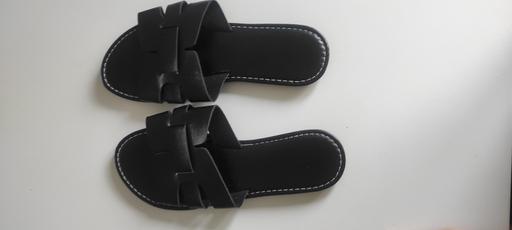 Buy & Sell West London Ealing Broadway - West London - Photos for Flat Sandals