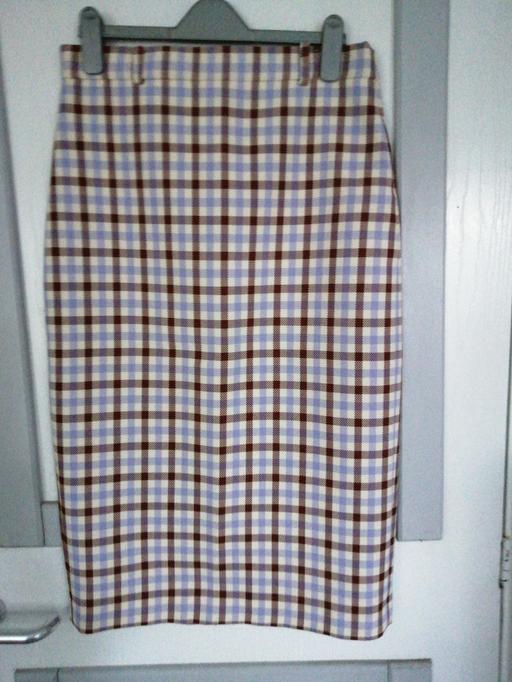 Buy & Sell Wednesfield Wolverhampton - Photos for ladies skirt size *L* ( Zara)