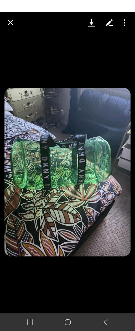 Buy & Sell Warwickshire Nuneaton and Bedworth - Photos for dkny travel bag