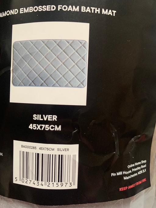 Buy & Sell Stoneclough Bolton - Photos for Grey bath mat