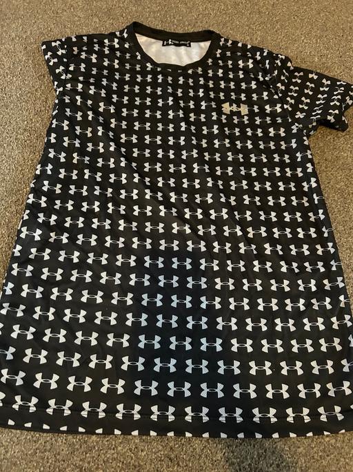 Buy & Sell West Yorkshire Wakefield - Photos for Under armour t shirt