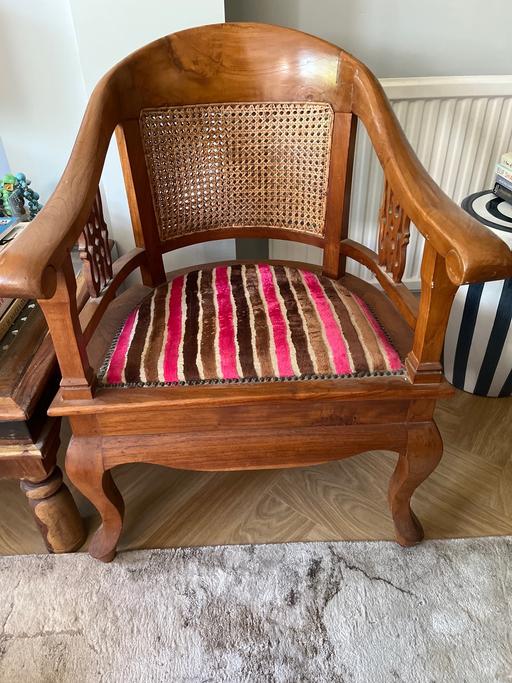 Buy & Sell South West London Raynes Park - South West London - Photos for Armchair