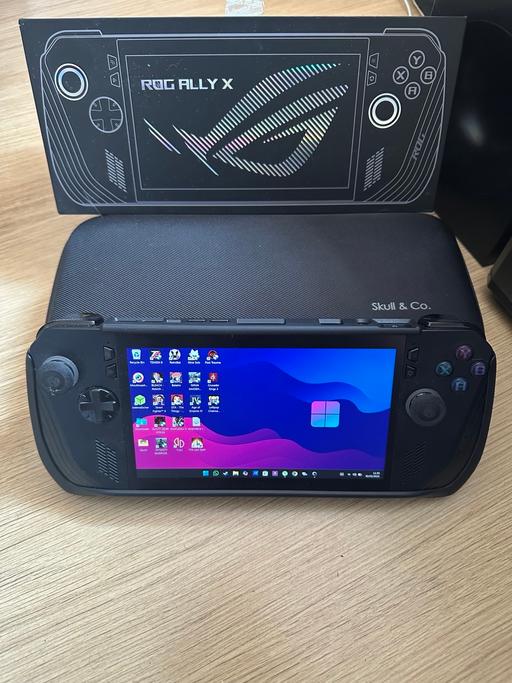 Buy & Sell East London Wanstead - East London - Photos for Asus Rog Ally X 1TB