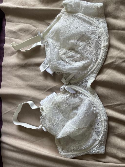 Buy & Sell Bradmore Wolverhampton - Photos for Bra (40E)