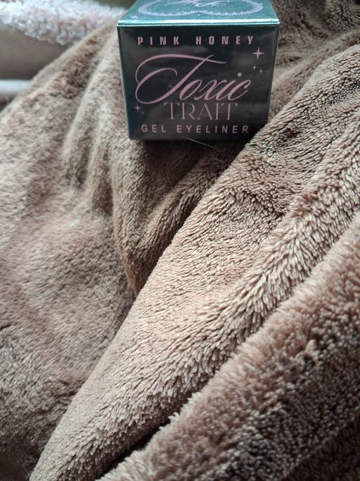 Buy & Sell Princes End Sandwell - Photos for Gel eyeliner