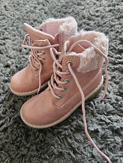 Buy & Sell Weston Point Halton - Photos for Size 9 (Euro 27) pink boots