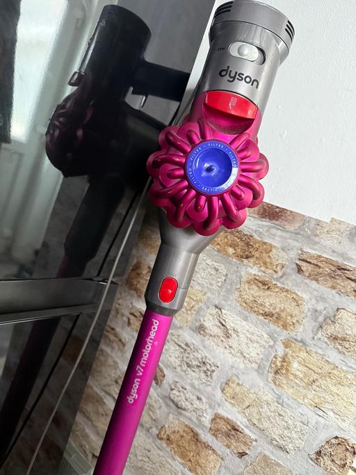 Buy & Sell West Midlands Dudley - Photos for Dyson v7 Motörhead good condition ( new head