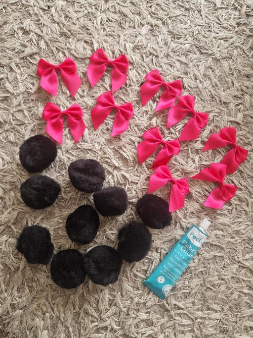 training West Midlands Birmingham - Photos for pom poms & bows craft supplies fabric glue