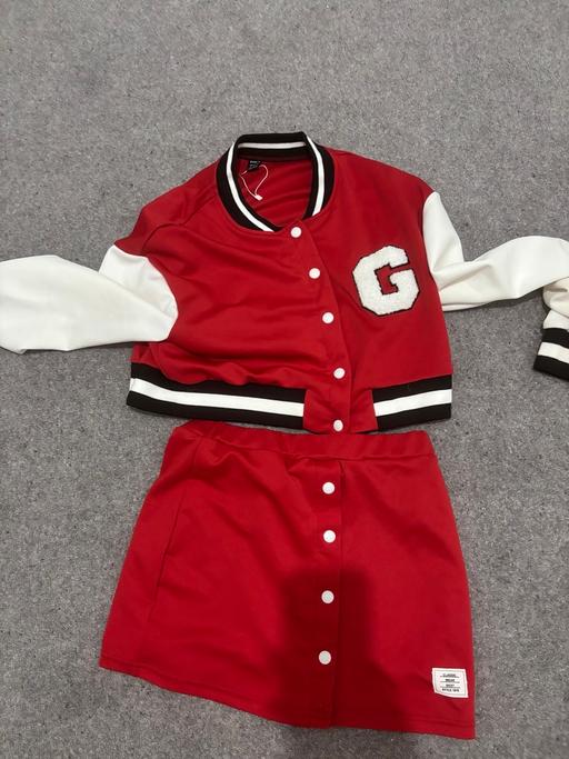 Buy & Sell West London Hillingdon - Photos for Skirt and jumper co ord set