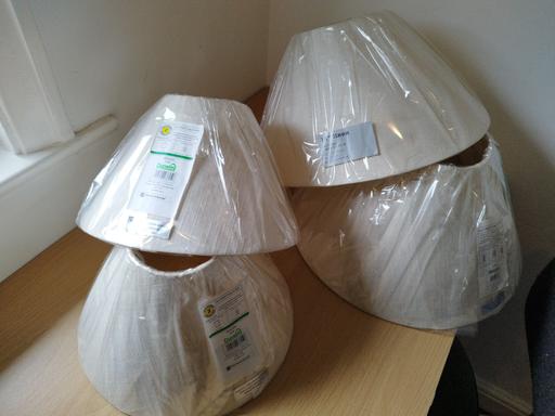 Buy & Sell Northenden Manchester - Photos for 4 Dunelm lampshades