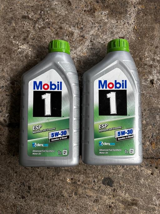 Vehicles West Yorkshire Leeds - Photos for Mobil car oil